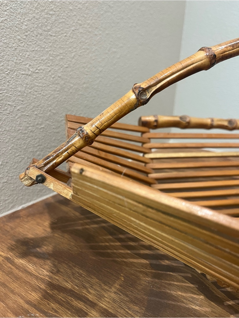 Vintage MCM Japanese Bamboo Footed Fruit Basket with Handle RARE - Picture 4 of 8